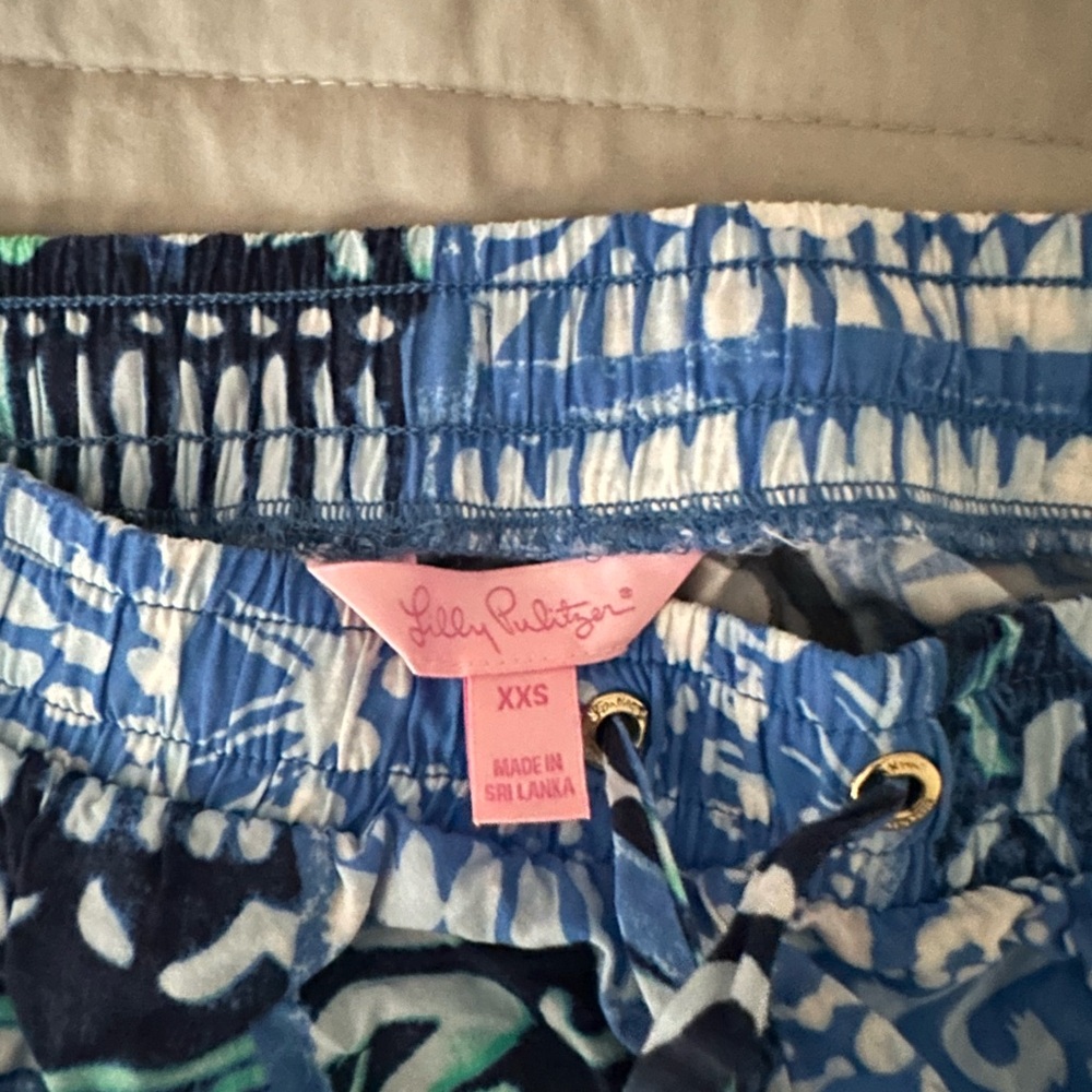 Lilly Pulitzer Blue and Pink Patterned Athletic Shorts - Picture 3 of 3